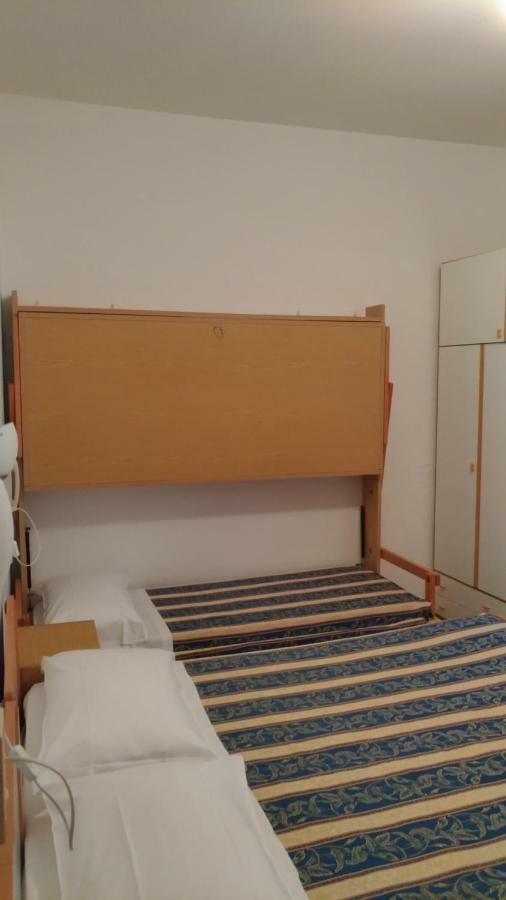 Costa Del Sole Only Room Μιλάνο Μαριτίμα Εξωτερικό φωτογραφία